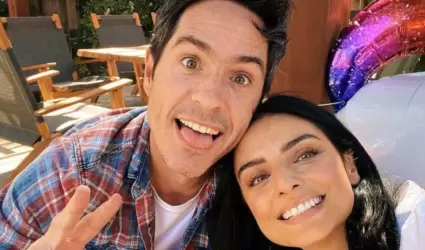 Aislinn Derbez y Mauricio Ochmann