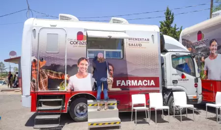 Consulta, medicamentos y servicios para la población