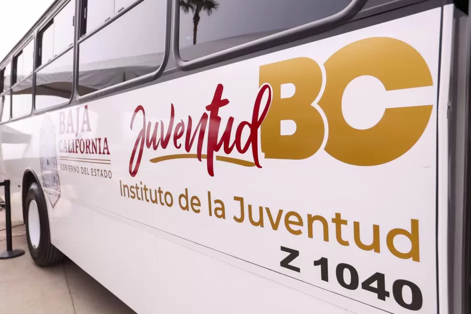 Comunder, transporte gratuito para estudiantes de preparatoria y universidad