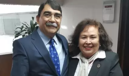 Dr. Alejandro Flores Nava / Alma Rosa Garca Jurez