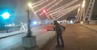 Fumigación en primer cuadro de la ciudad