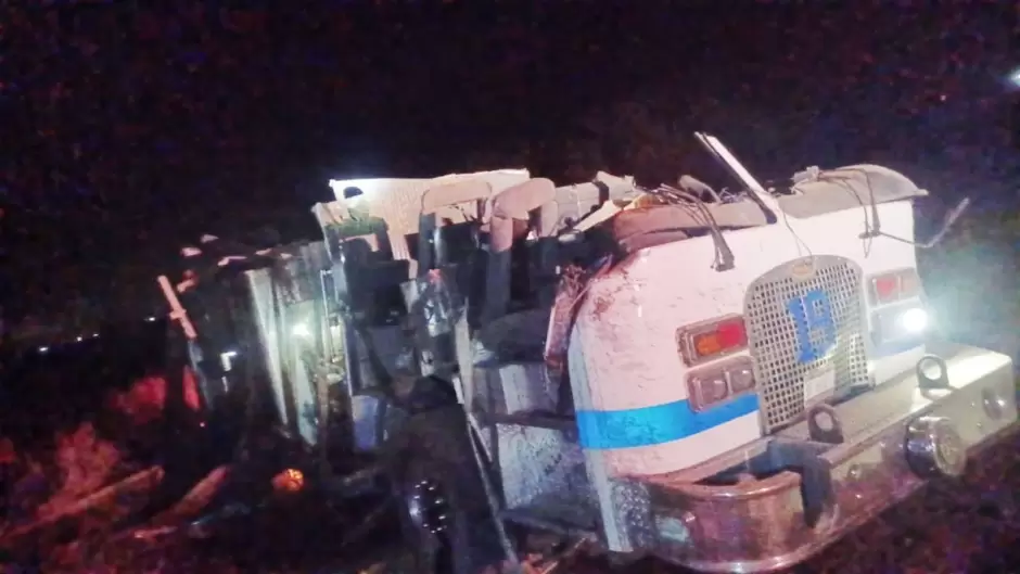 Tras accidente de unidad de Bomberos de Mexicali fallece una integrante y quedan dos heridos