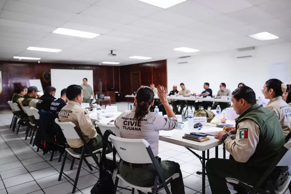 Profesionalización de elementos de la Dirección de Protección Civil con curso EDAN