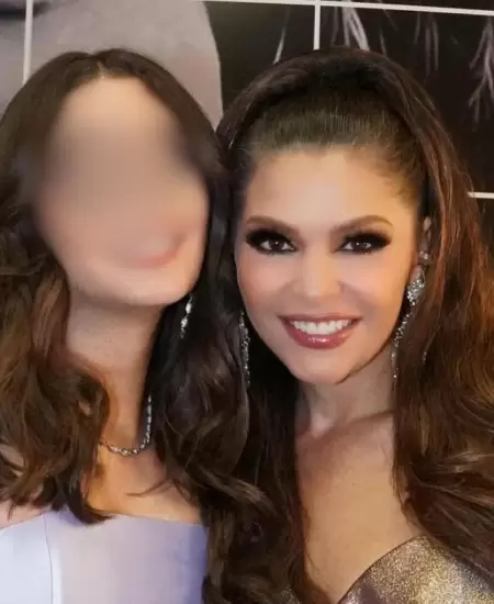 Mara e Itat Cantoral