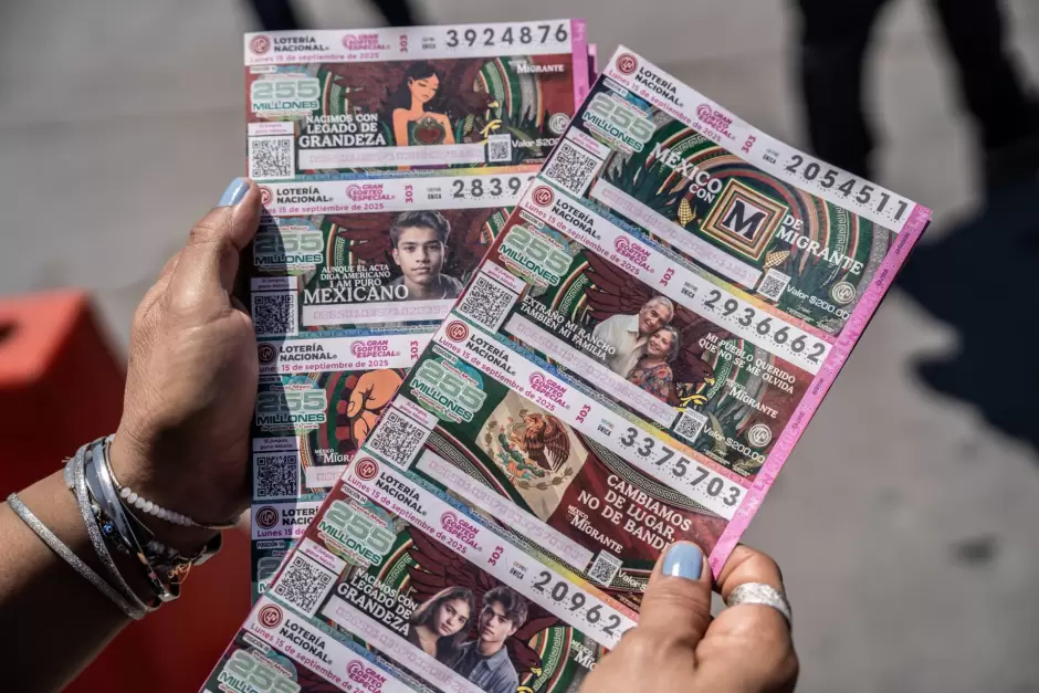 Presentación del billete de Lotería Nacional en honor a la comunidad migrante