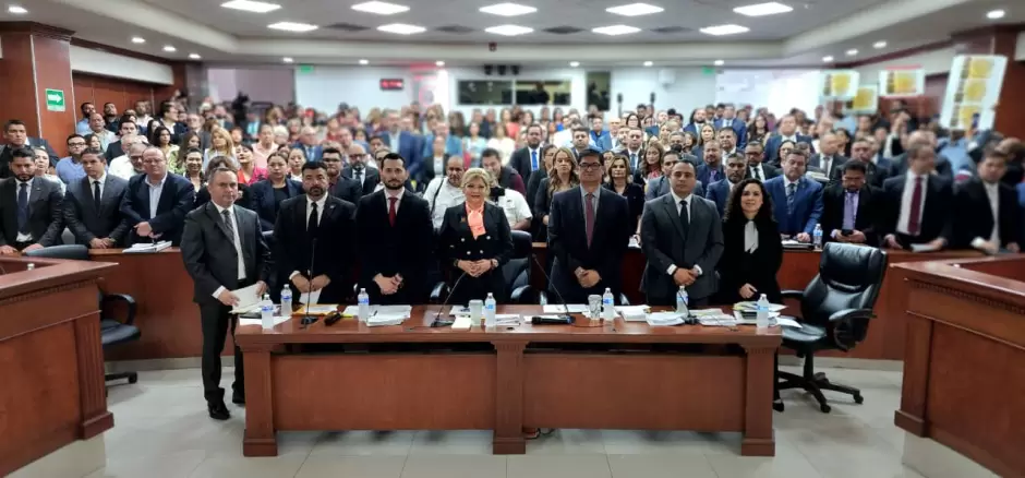 Comparece fiscal general del Estado ante Congreso de Baja California