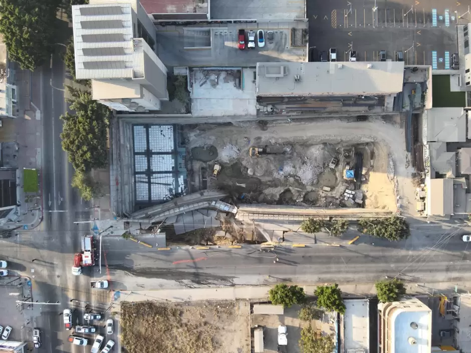 Colapso de estructura en la Zona Centro