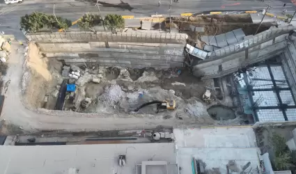Colapso de estructura en la Zona Centro