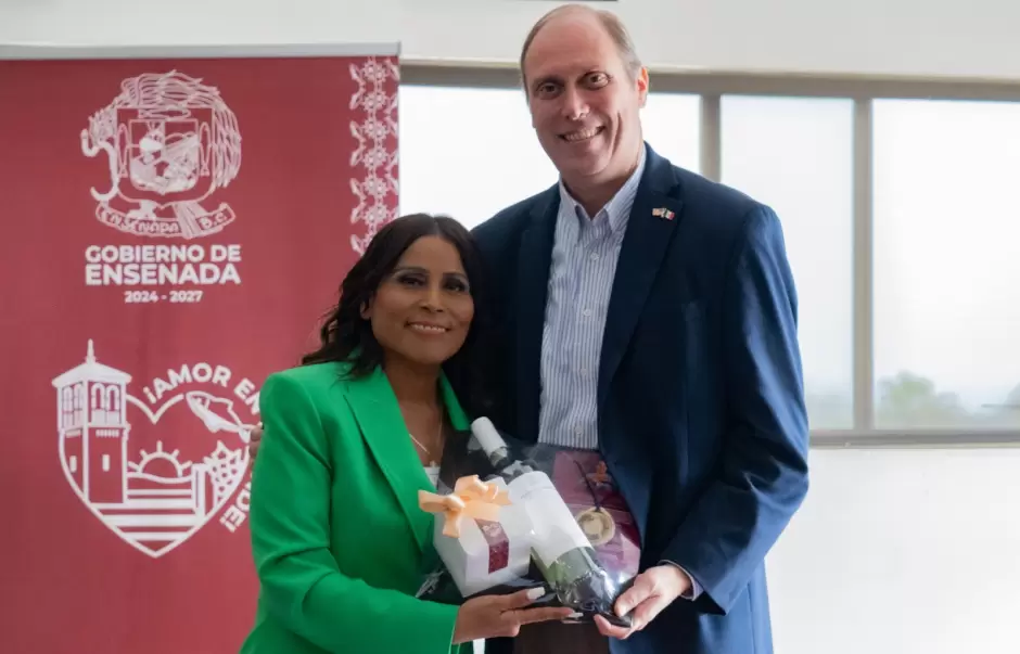 Reunin ciudades hermanas