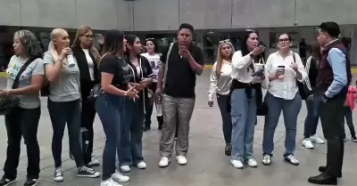 Manifestacin por clausuras de varios preescolares