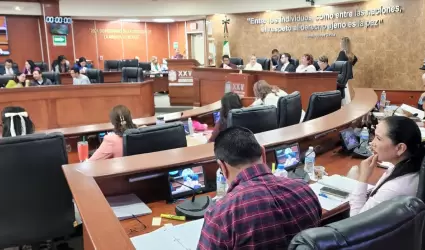 Aprueban reforma constitucional en materia de simplificacin administrativa y ef