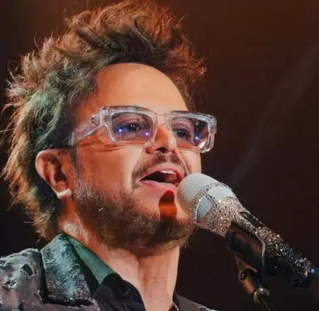 Aleks Syntek
