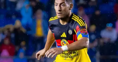 Sebasti�n C�ceres