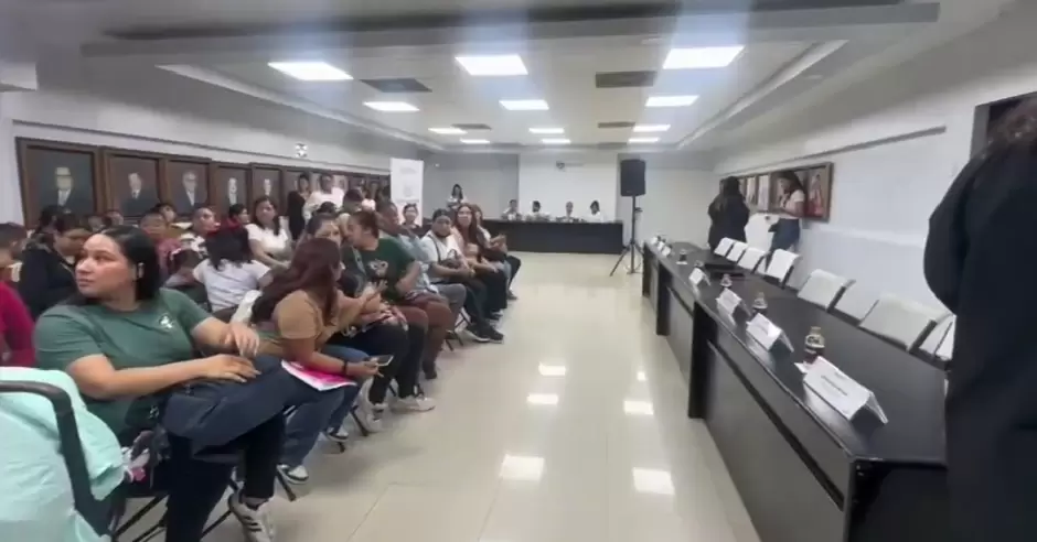 Profesores de los planteles de educacin inicial y preescolar del DIF Municipal