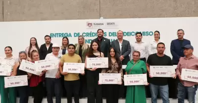 Entrega de 484 crditos del Fideicomiso Fondos Tijuana