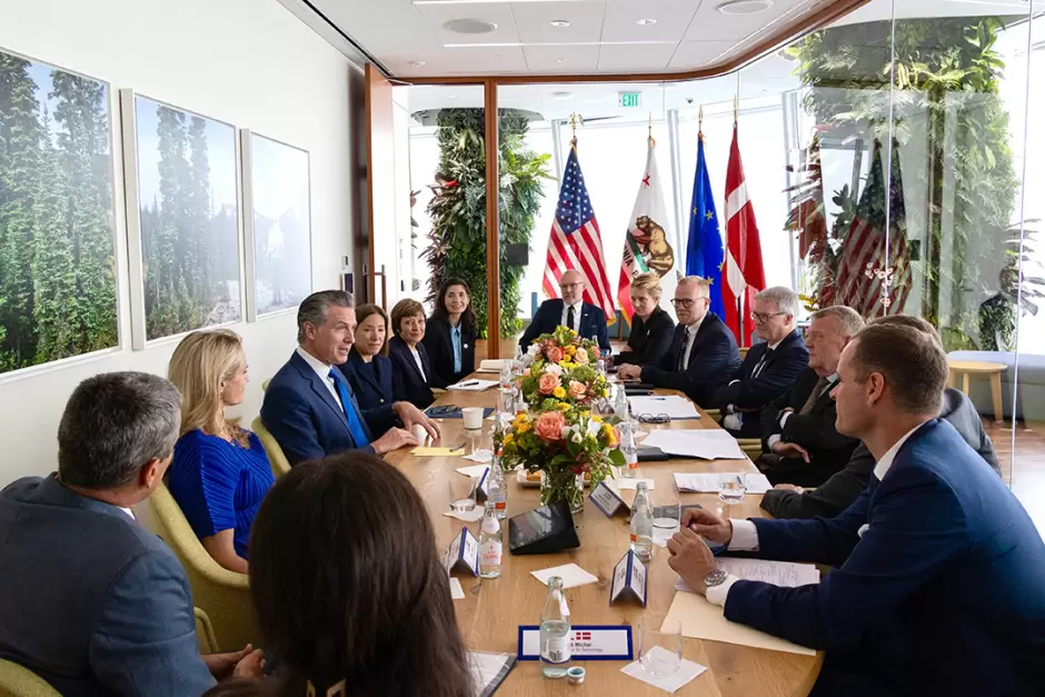 California y Dinamarca firman alianza para impulsar el clima y la tecnologa