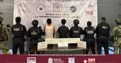 Sujetos armados detenidos en Tijuana