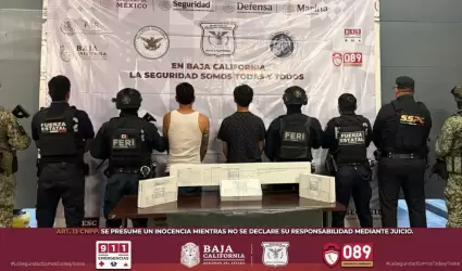 Sujetos armados detenidos en Tijuana