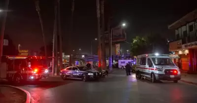 Hombre permanece hospitalizado tras cada en local comercial de San Ysidro