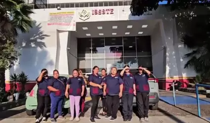 Trabajadores del Hospital Fray Jun�pero Serra del ISSSTE
