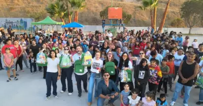 Rosarito Somos Todos