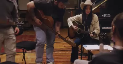 Carin Len y Kacey Musgraves