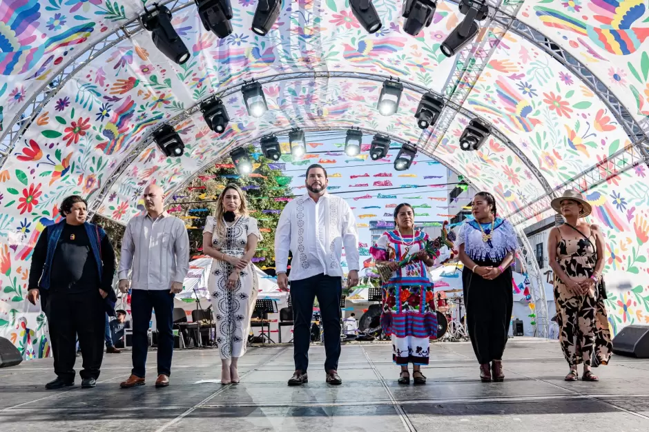 Representacin de la Guelaguetza 2025 en Tijuana