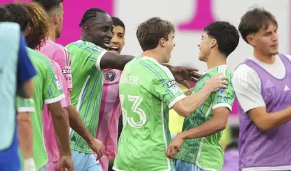 Obed Vargas recibi un puetazo