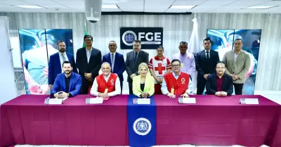 Fiscala General y Cruz Roja delegacin Baja California