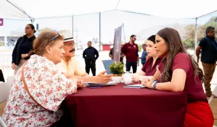 Ms Cerca de Ti, Gabinete en Campo