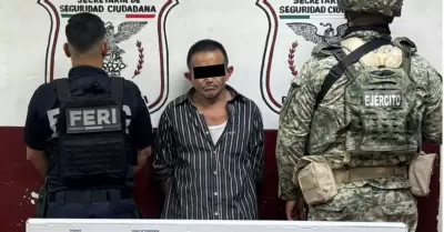 Detenido con subametralladora y cartuchos tiles en Mexicali