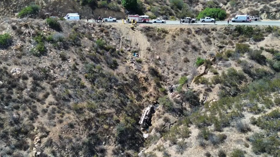 Accidente de camión de la Sedena en Ensenada