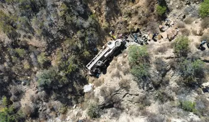 Accidente de camin de la Sedena en Ensenada