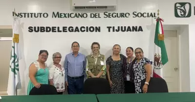 IMSS Baja California y Colegio de Trabajo Social