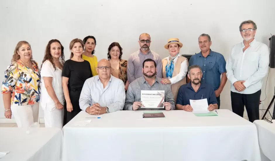 Reunión con el comité de colonos de Altabrisa