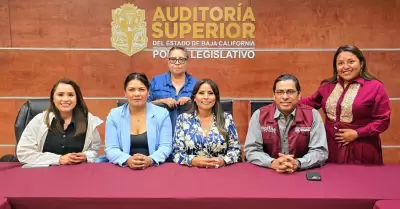 Reunin con diputados locales