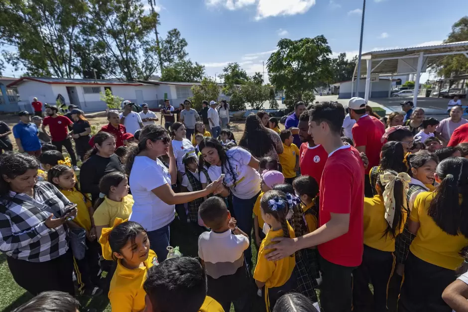 ⁠Xolos y SDFC unidos por la comunidad