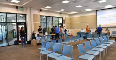 Evento de recuperacin para vctimas del incendio Coches en Lakeside