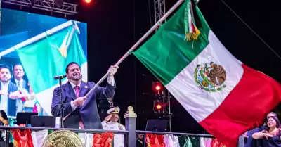 Encabeza Ismael Burgueo Ruiz Ceremonia del CCXV Aniversario del Grito de Indepe