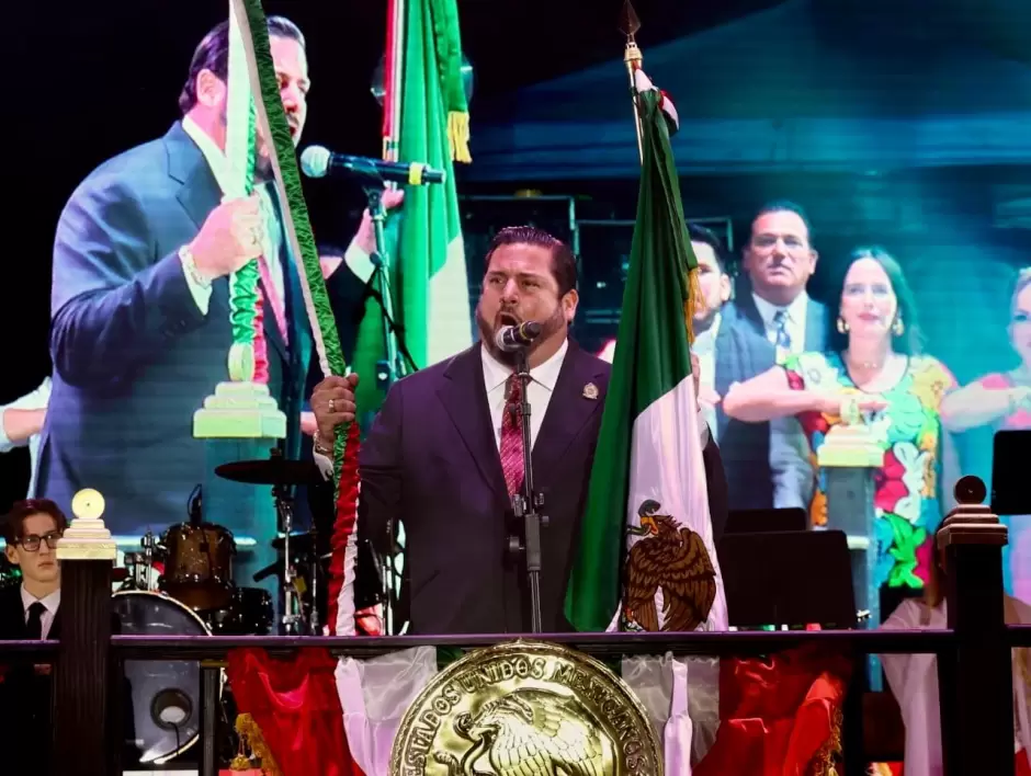 Encabeza Ismael Burgueo Ruiz Ceremonia del CCXV Aniversario del Grito de Independencia en Tijuana