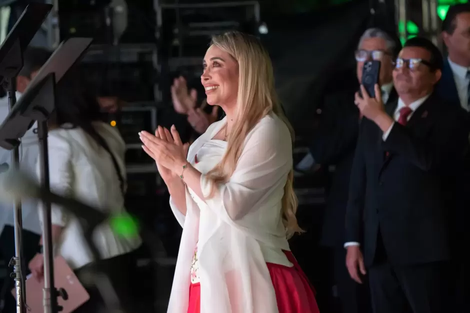 Encabeza Ismael Burgueo Ruiz Ceremonia del CCXV Aniversario del Grito de Independencia en Tijuana