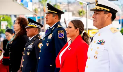 Ceremonia Cvica Conmemorativa al CCXV Aniversario de la Independencia de Mxico
