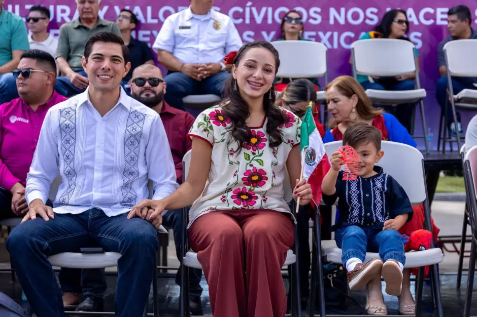 Desfile cvico de Tecate por el 215 aniversario de la Independencia de Mxico