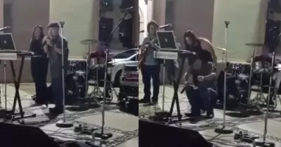 Fallece mientras interpretaba cancin