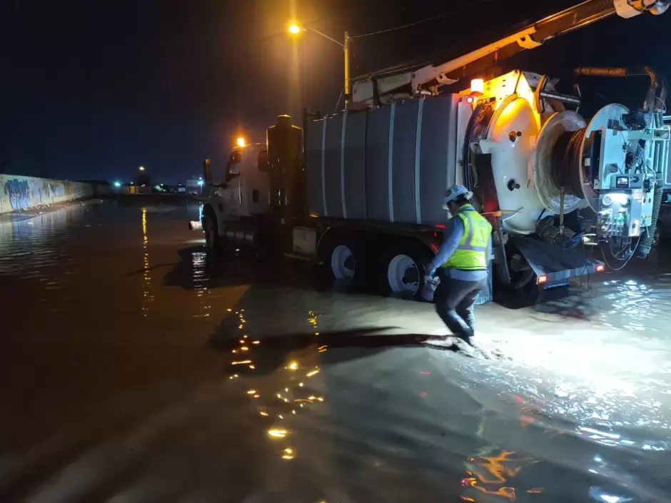 Atencin de encharcamientos tras intensas lluvias en Mexicali y San Felipe