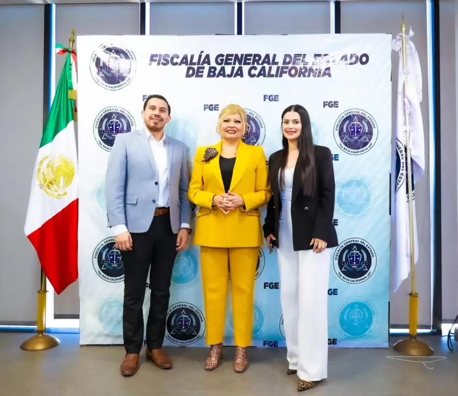 Fiscal General se rene con jvenes empresarios de Canacintra