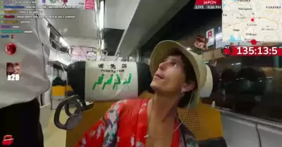 Streamer Kelton agrede a hombre mayor