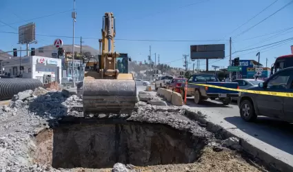 Rehabilitacin de tramo del colector Insurgentes en Tijuana