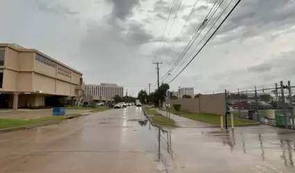 Ataque a oficina del Servicio de Inmigracin y Control de Aduanas (ICE) en Dalla