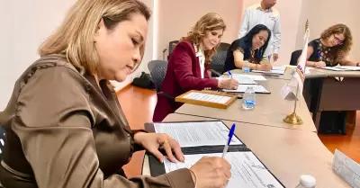 Sellan compromiso DIF Estatal y Nacional